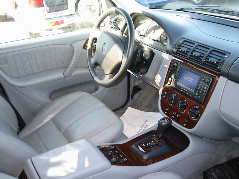 Mercedes Benz ML 2000