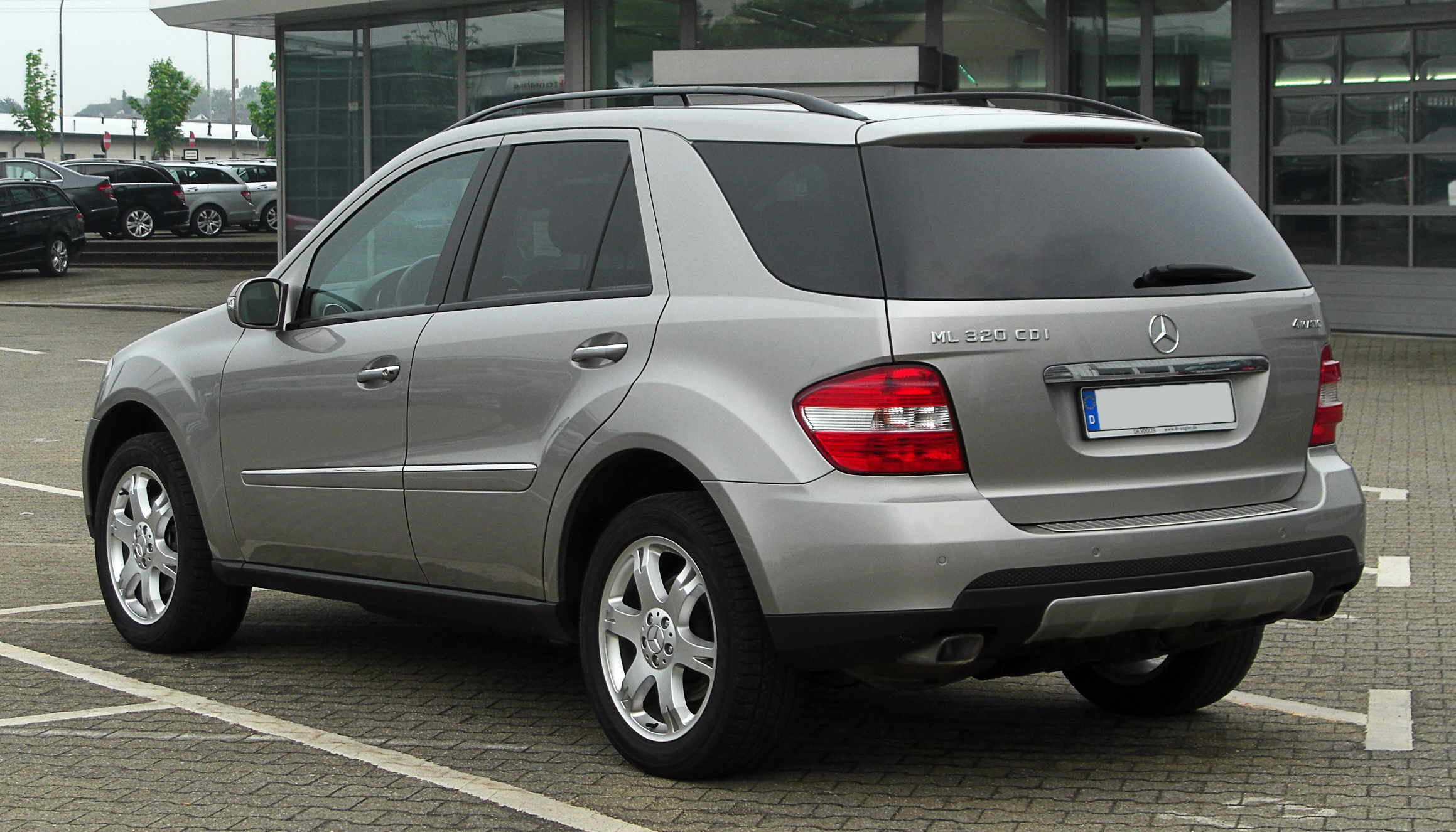Mercedes Benz ML 320 4matic Mercedes Benz ML 320 4matic