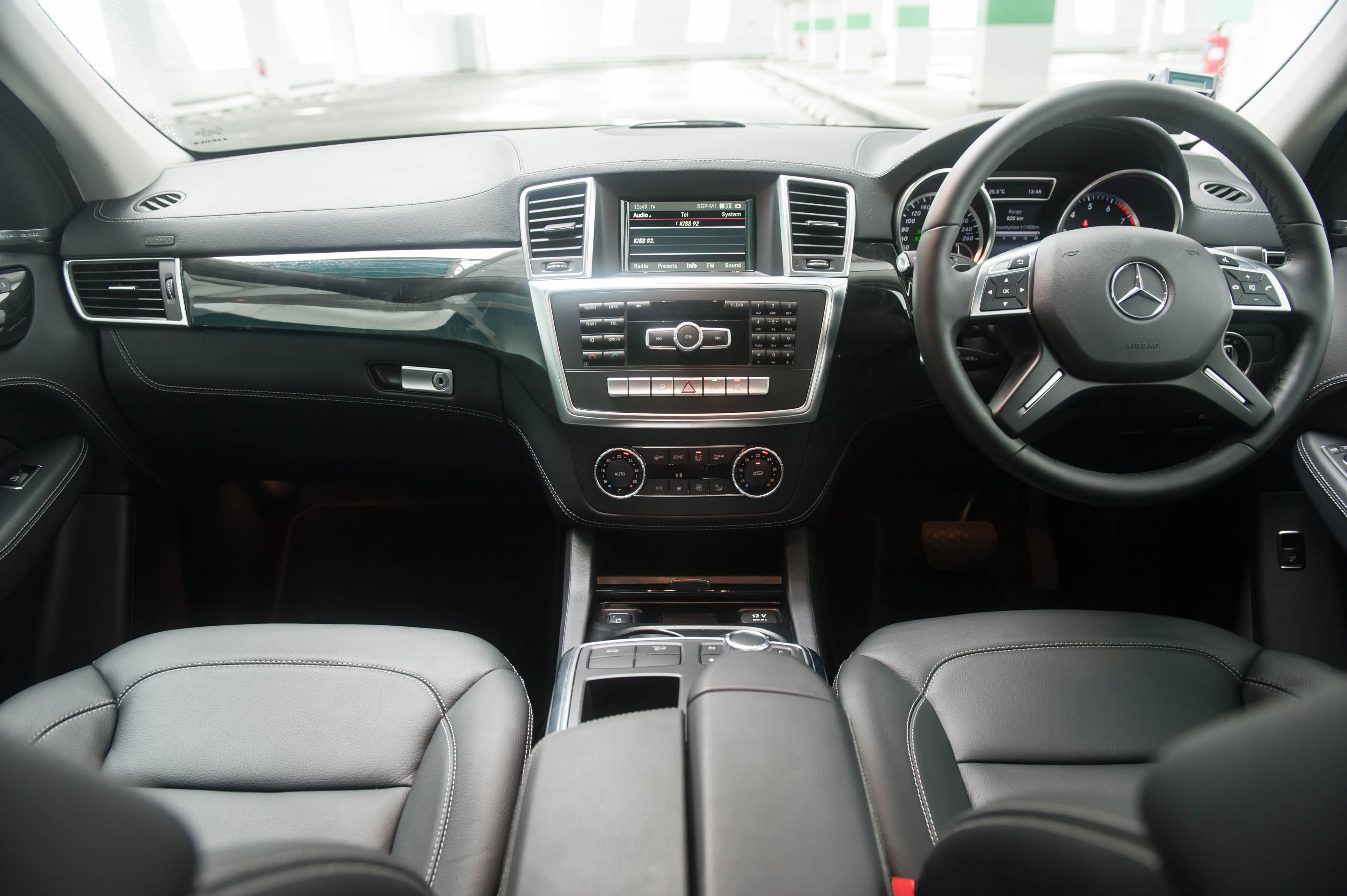 Mercedes Benz ML 400