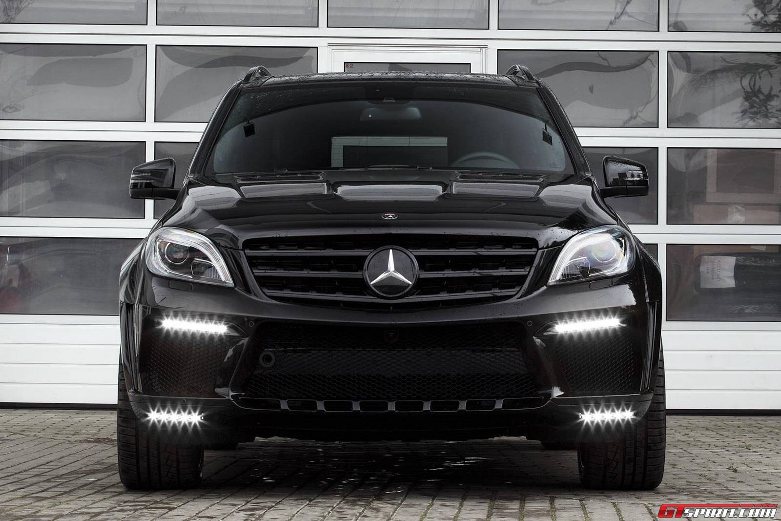Mercedes Benz ML 63 Amg