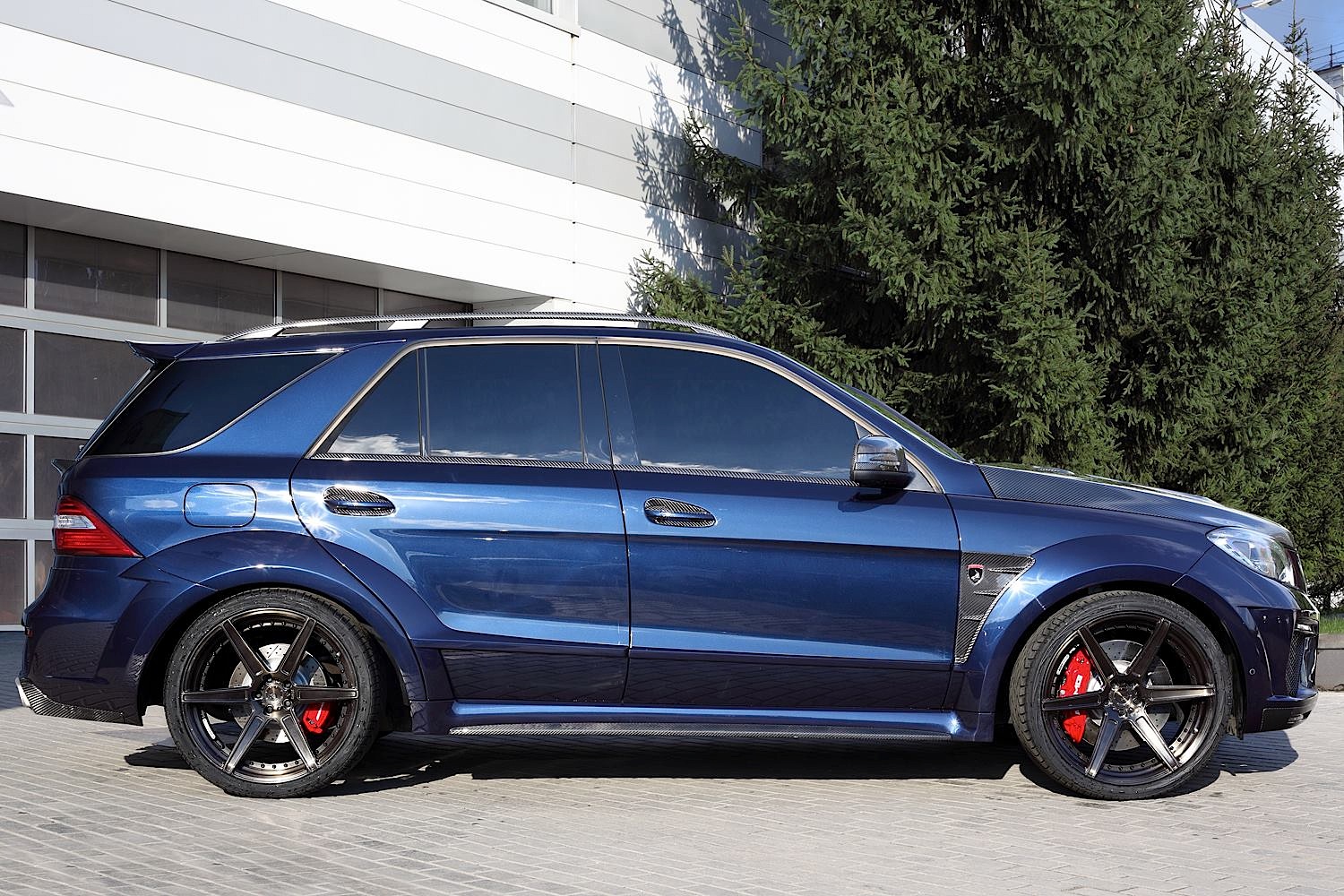 Mercedes Benz ML 65 Amg