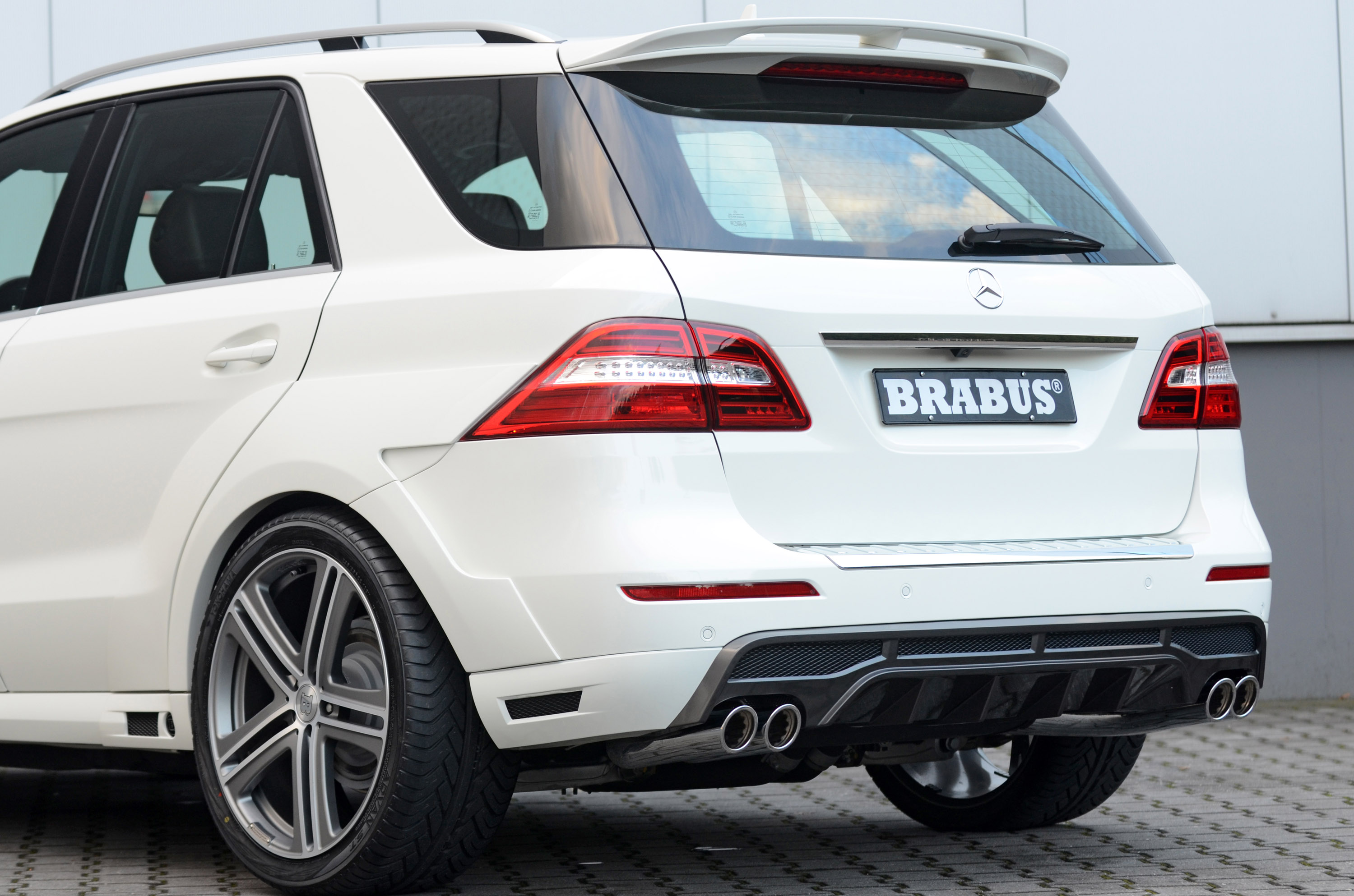 Mercedes Benz ML 65