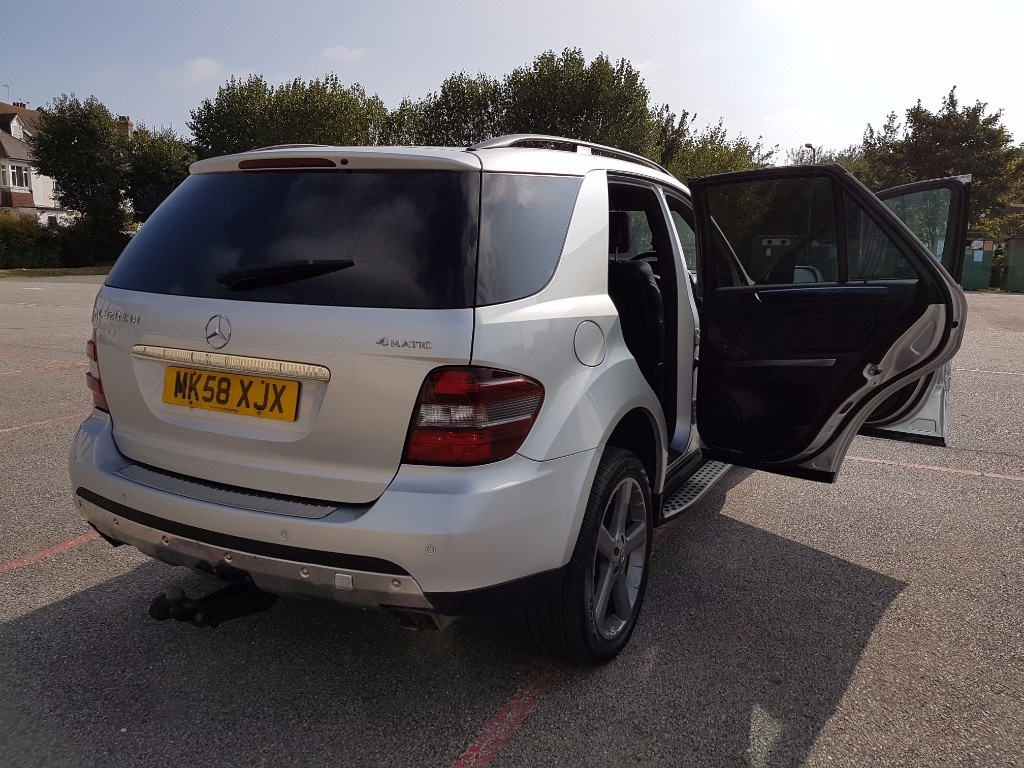Mercedes Benz ML Edition 10