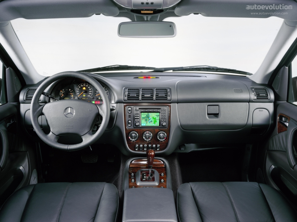 Mercedes Benz ML W163