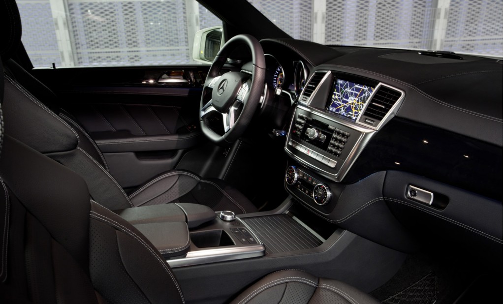 Mercedes Benz ML W166