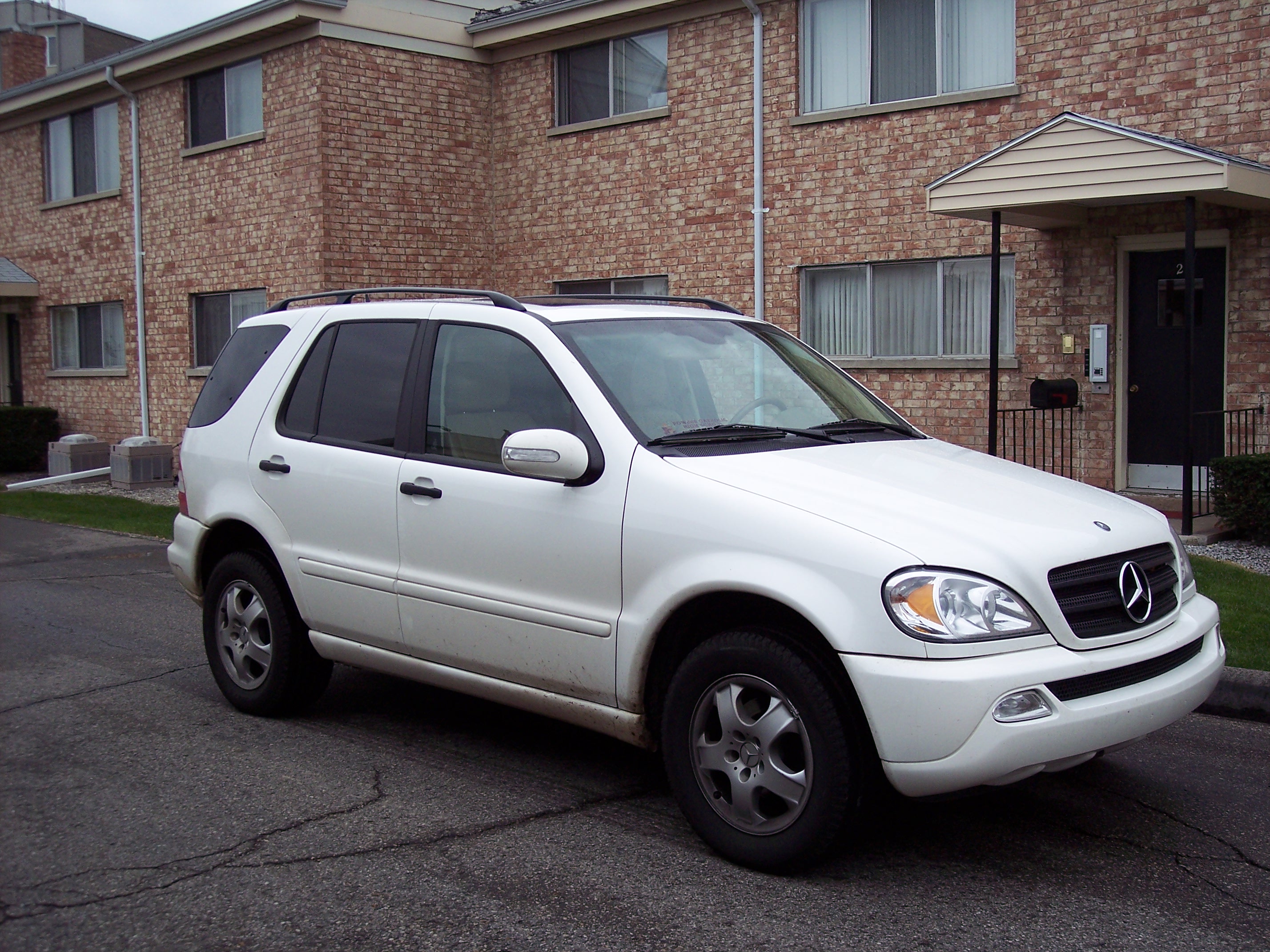 Mercedes Benz ML350 2003