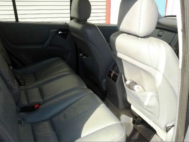 Mercedes Benz ML350 7 Seater