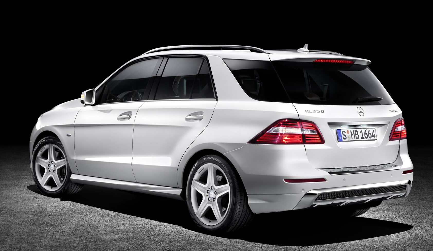 Mercedes Benz ML350 White