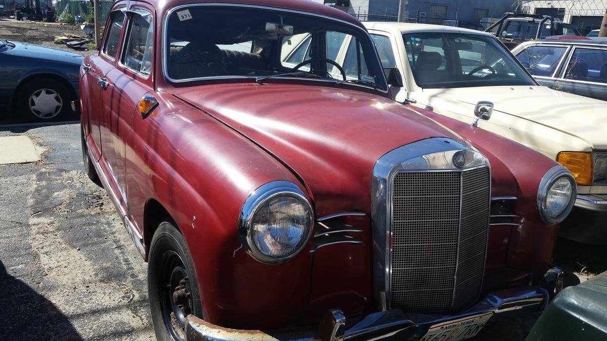 Mercedes Benz 180