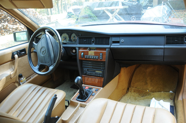 Mercedes Benz 190