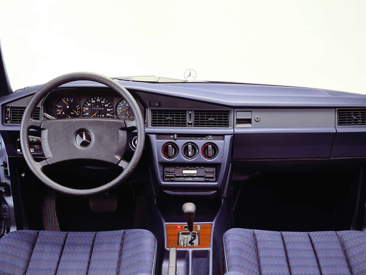 Mercedes Benz 190e
