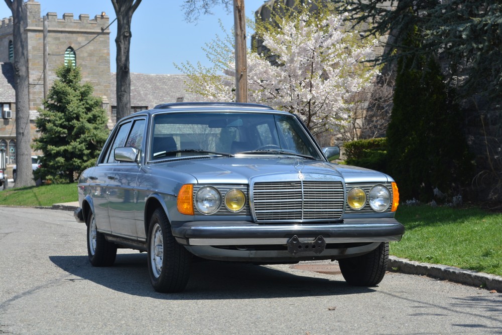 Mercedes Benz 300d