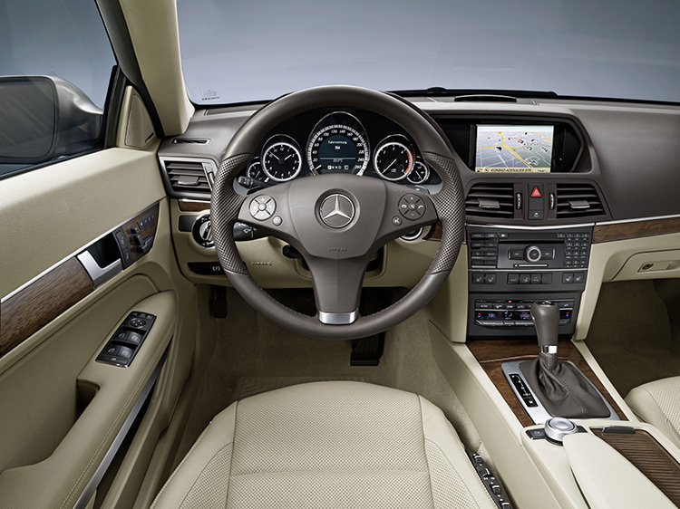 Mercedes Benz 750