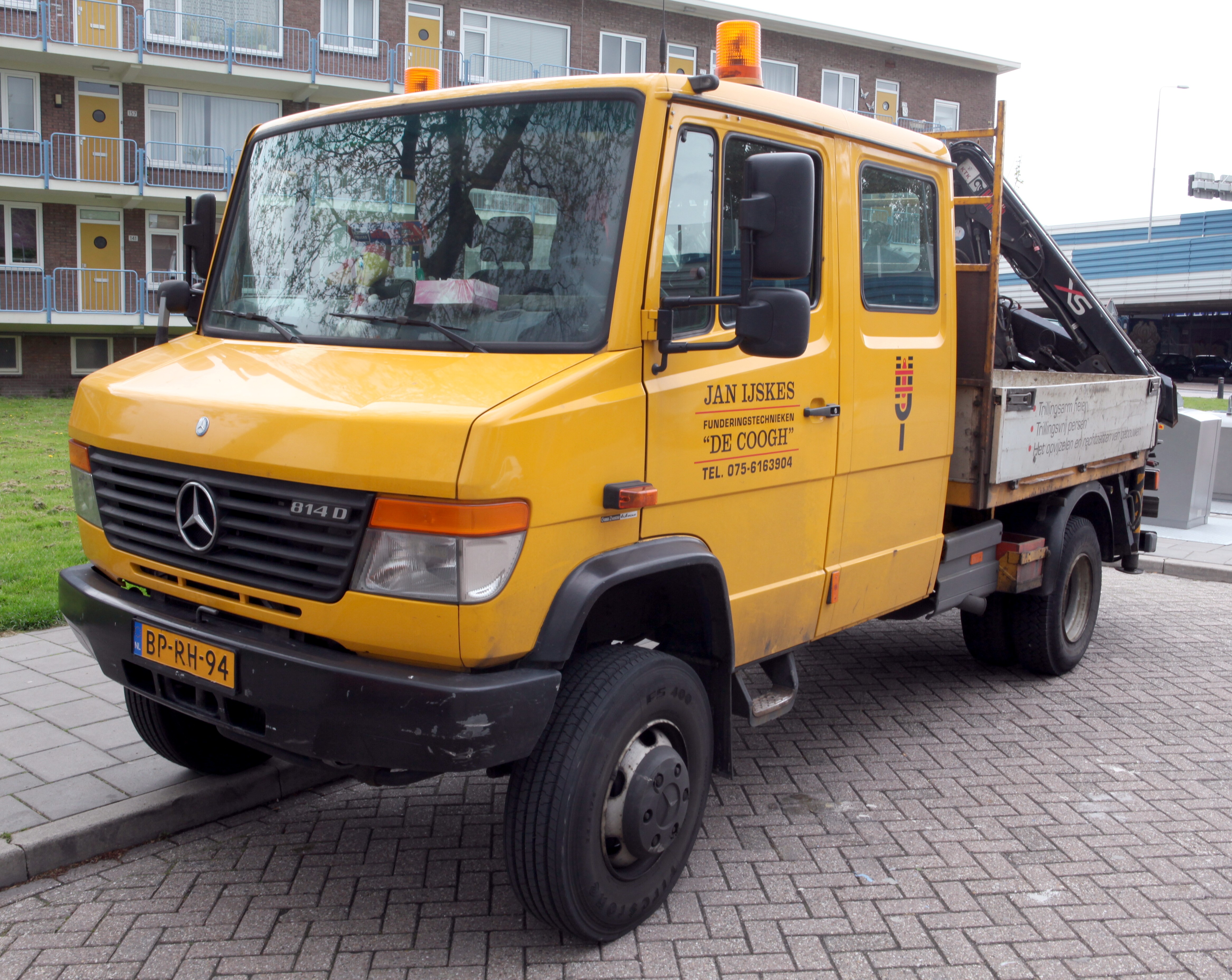 Mercedes Benz 814