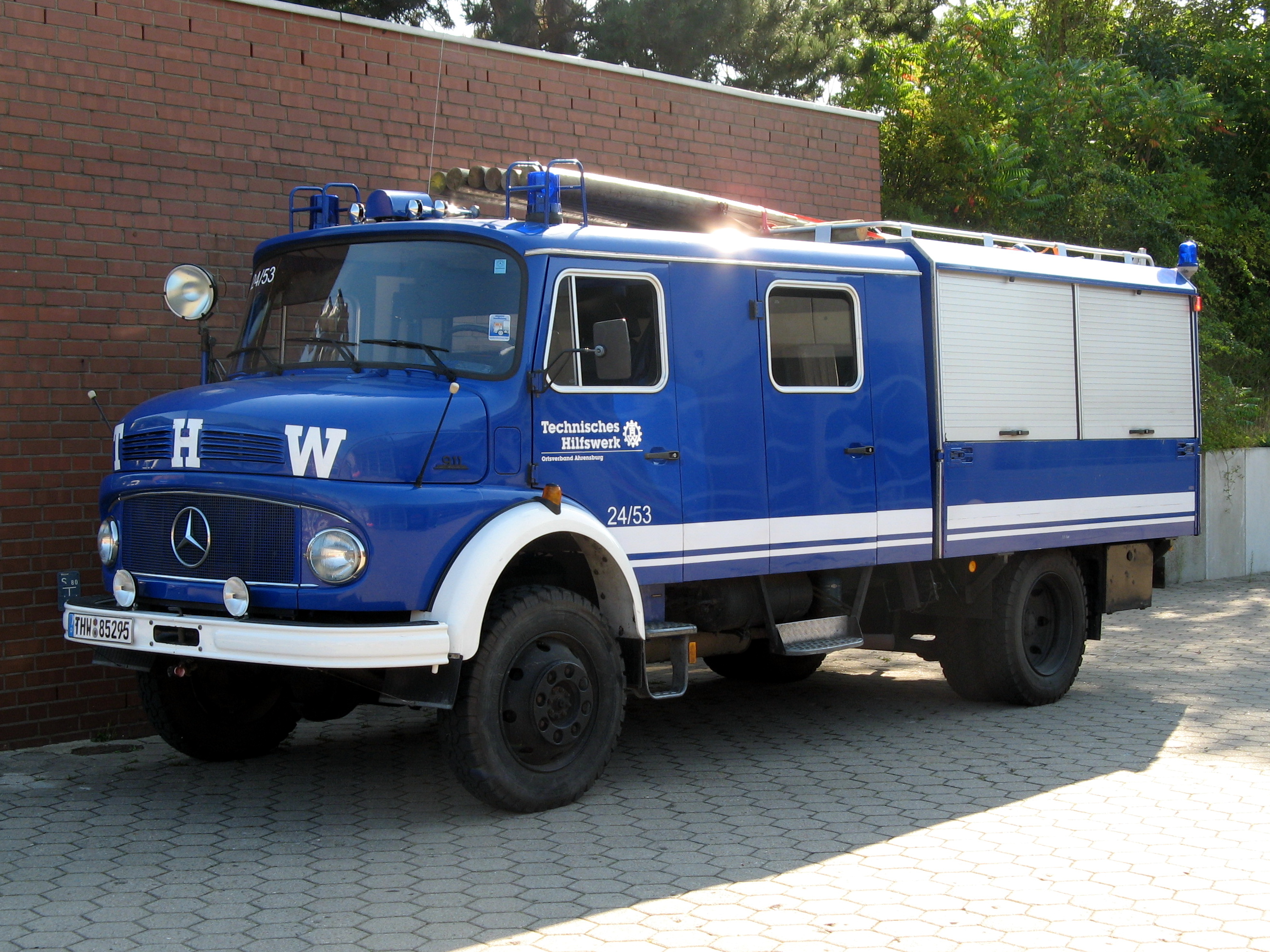 Mercedes Benz 911