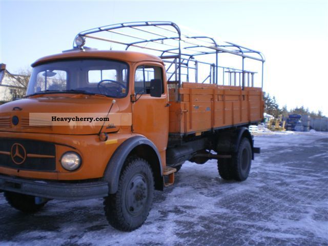 Mercedes Benz 911