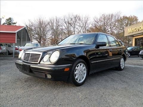 Mercedes Benz E320