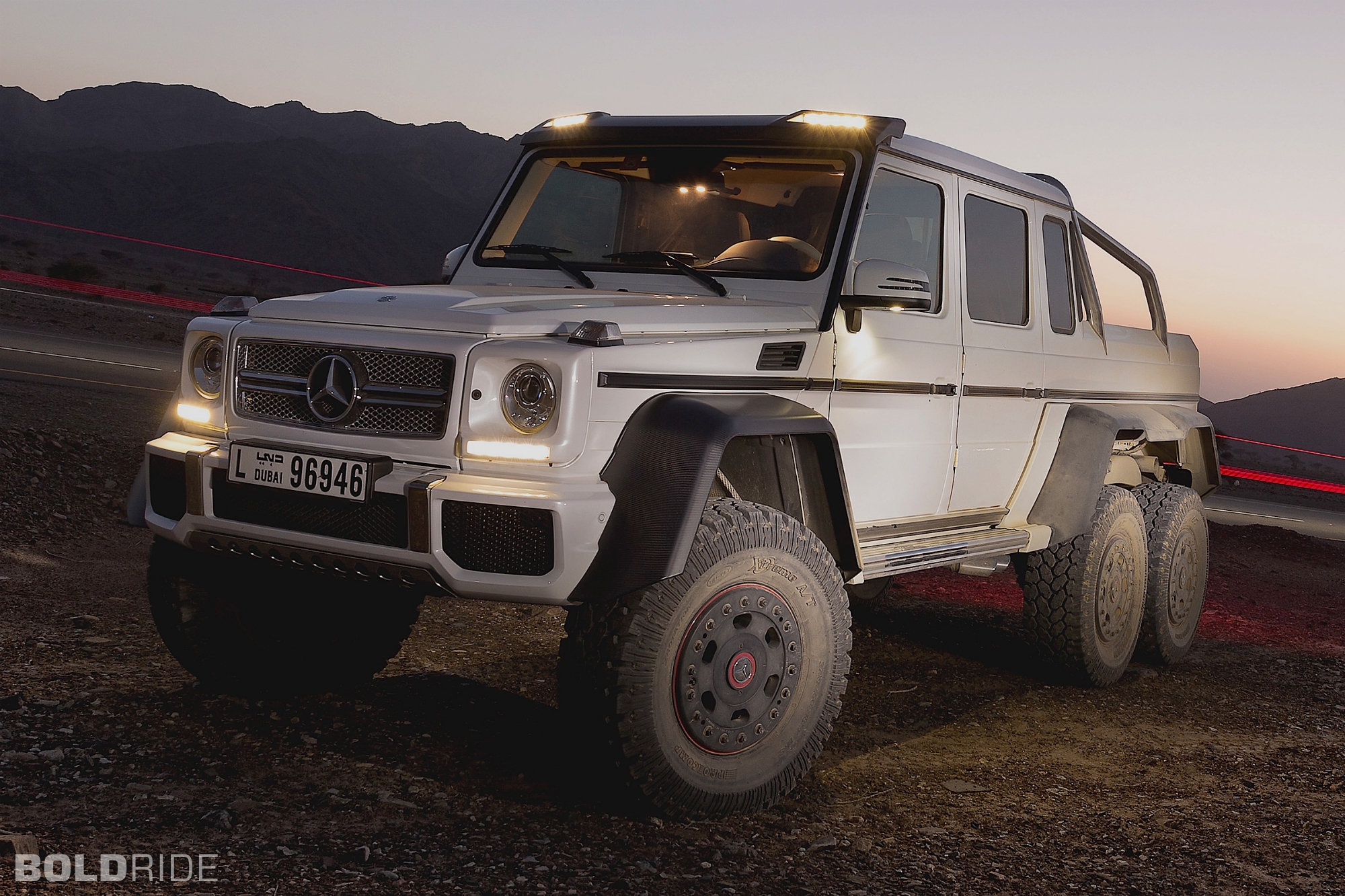 Mercedes Benz G63 6x6