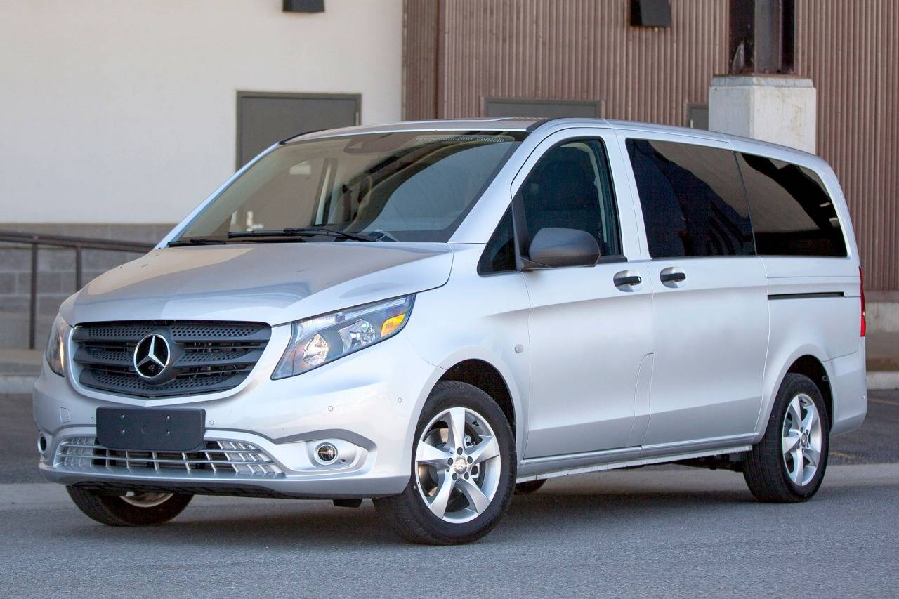 Mercedes Benz Minivan