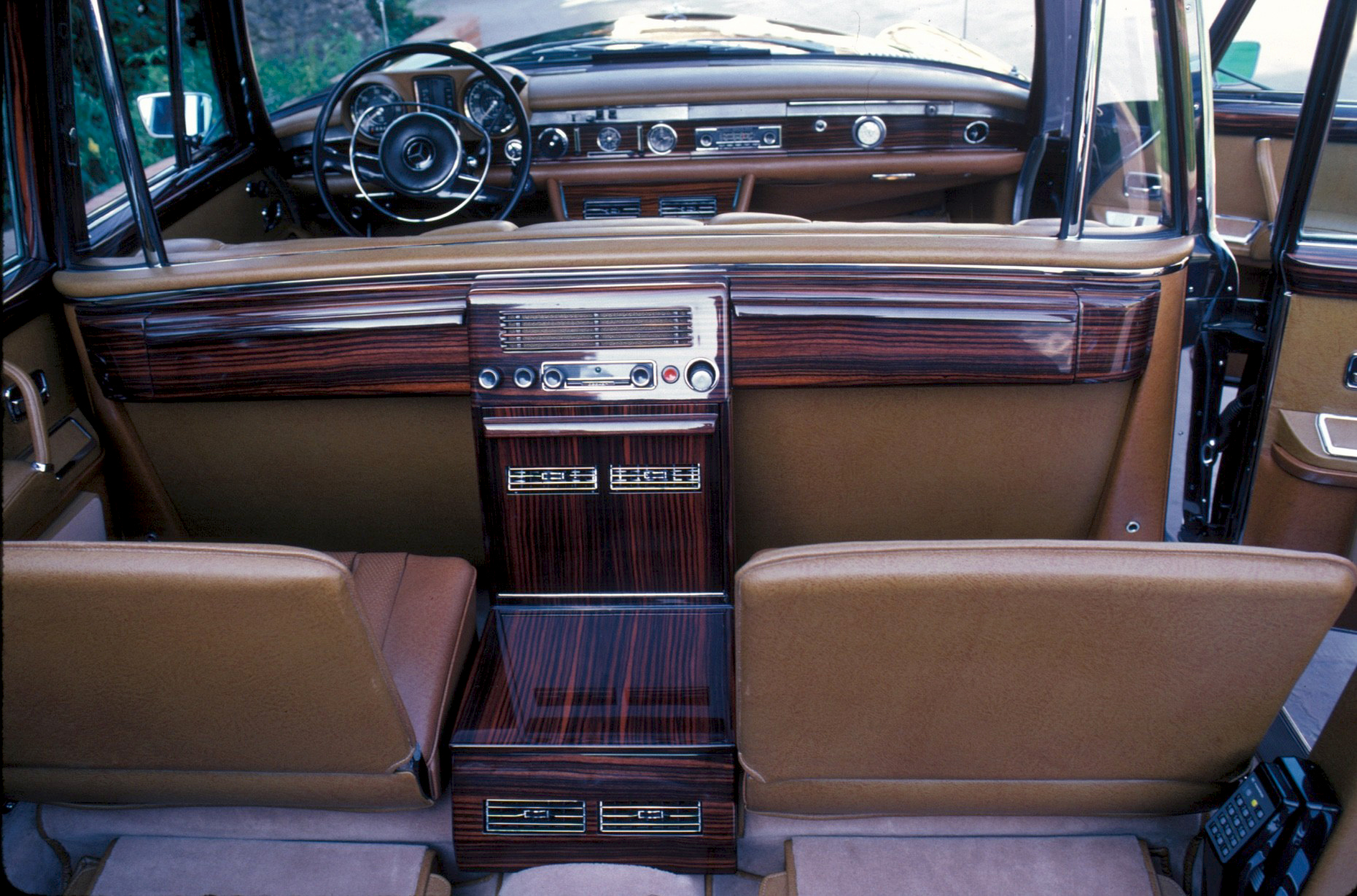 Mercedes Benz Royale