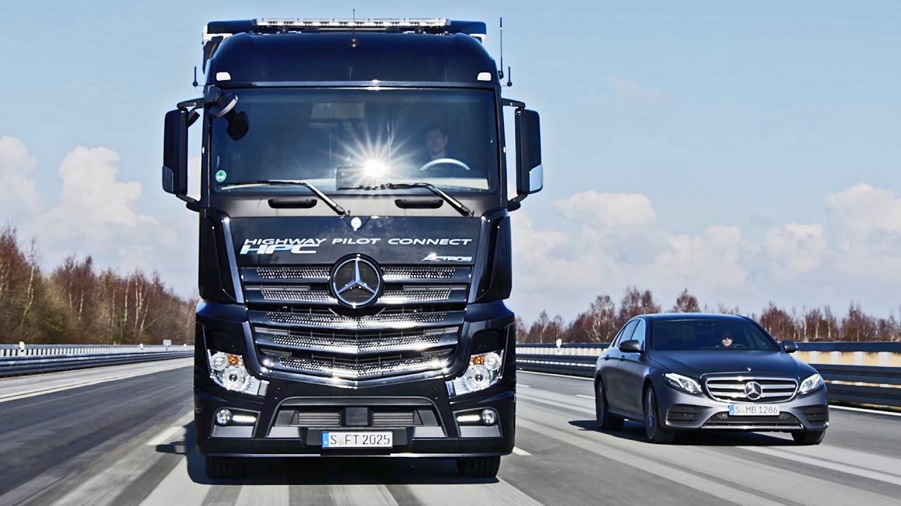 Mercedes Benz Truck