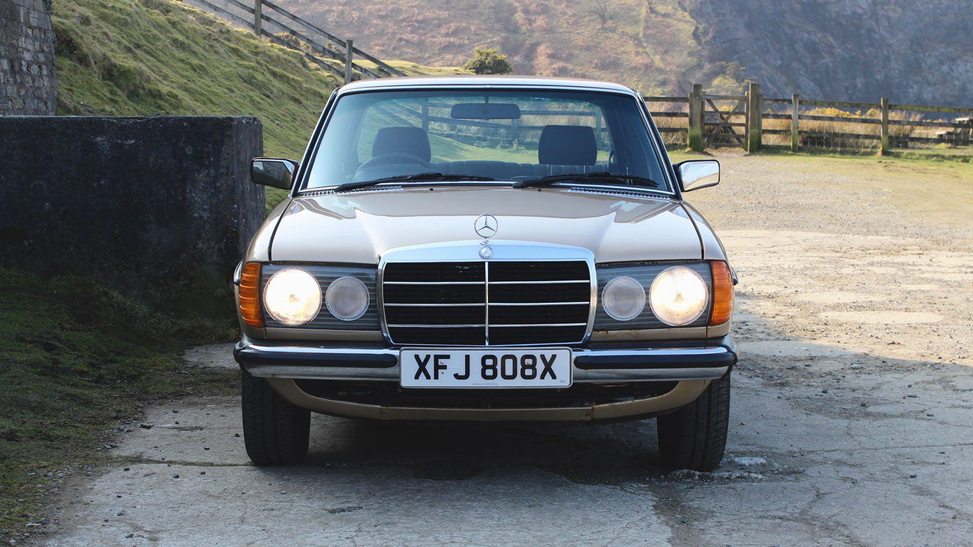 Mercedes Benz W123