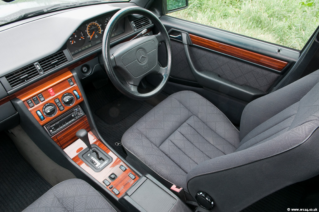 Mercedes Benz W124