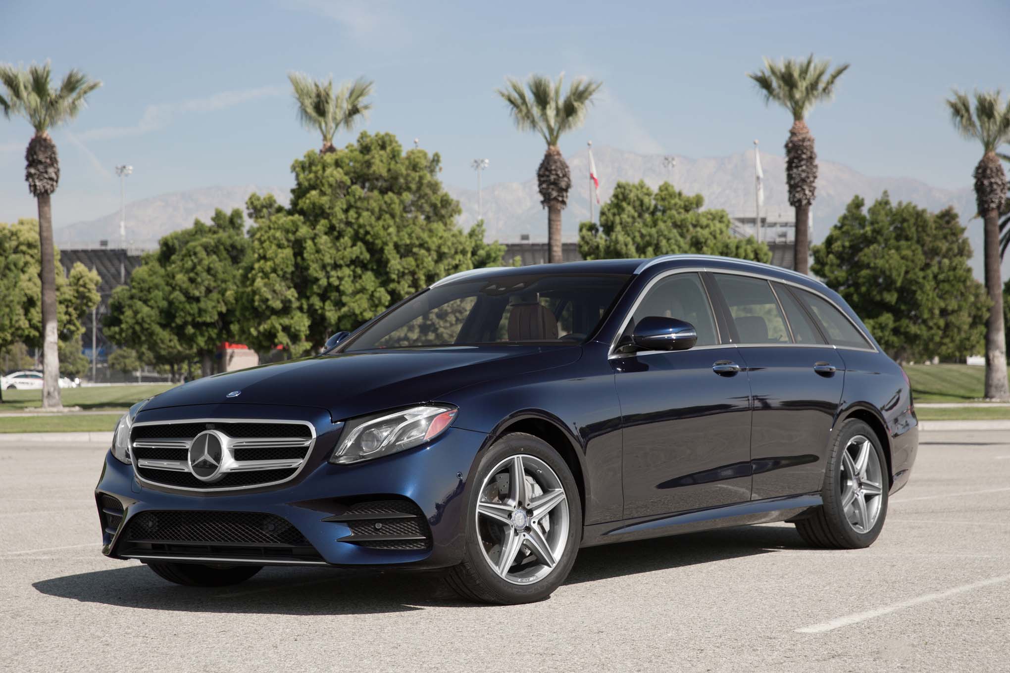Mercedes Benz Wagon