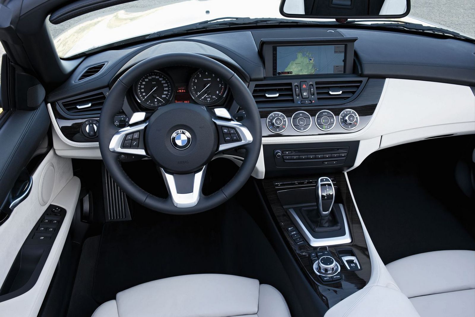 Mercedes Benz Z4