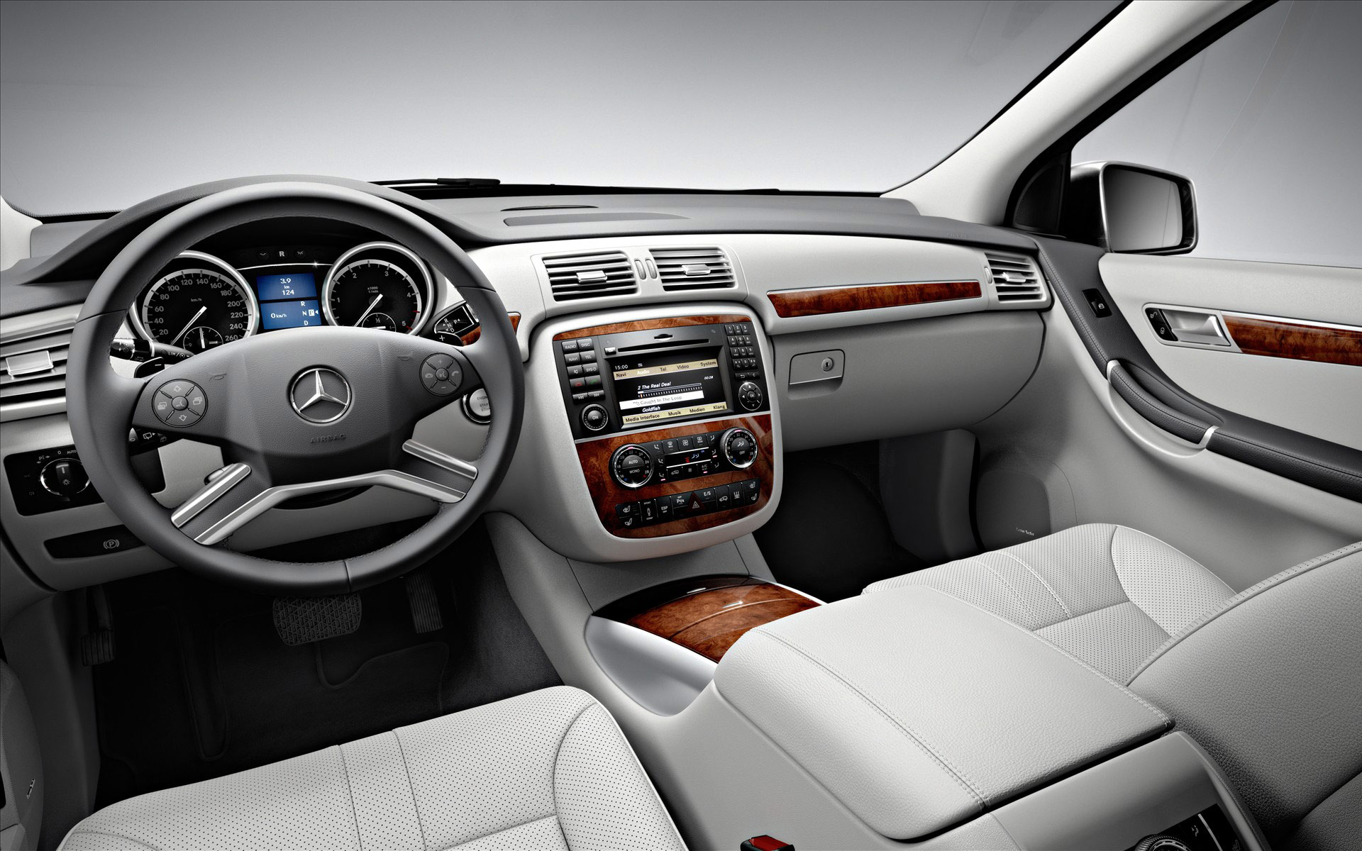 Mercedes Benz R Class 2005