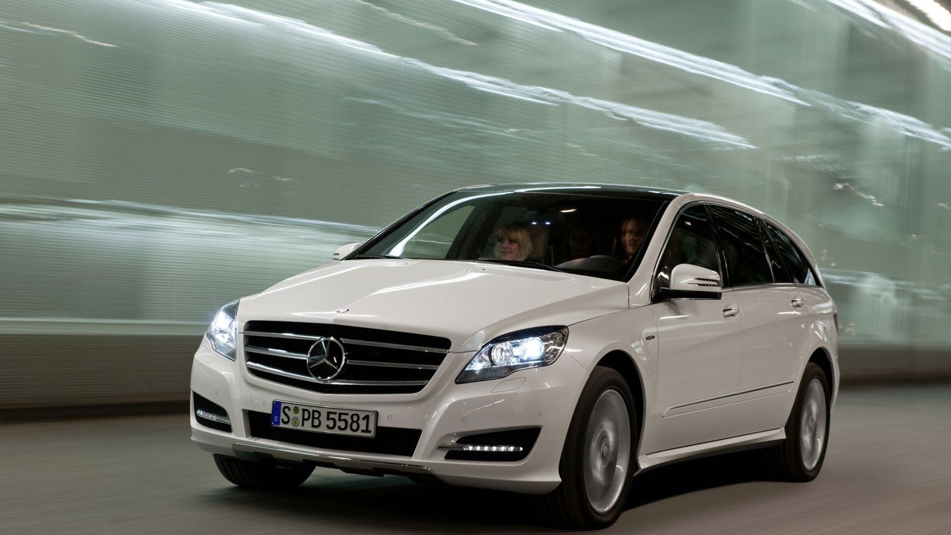 Mercedes Benz R Class 2017