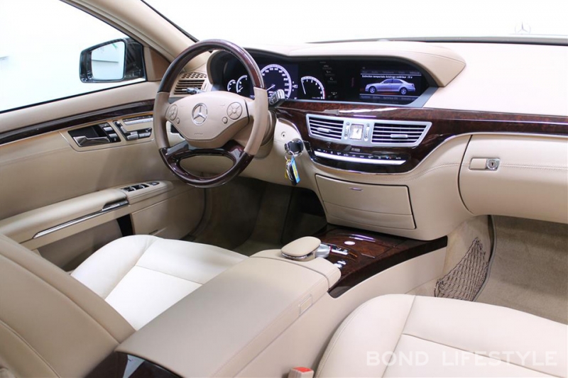 Mercedes Benz S Class 300