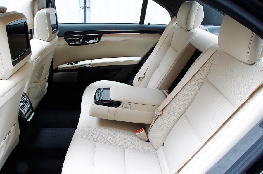 Mercedes Benz S Class 320