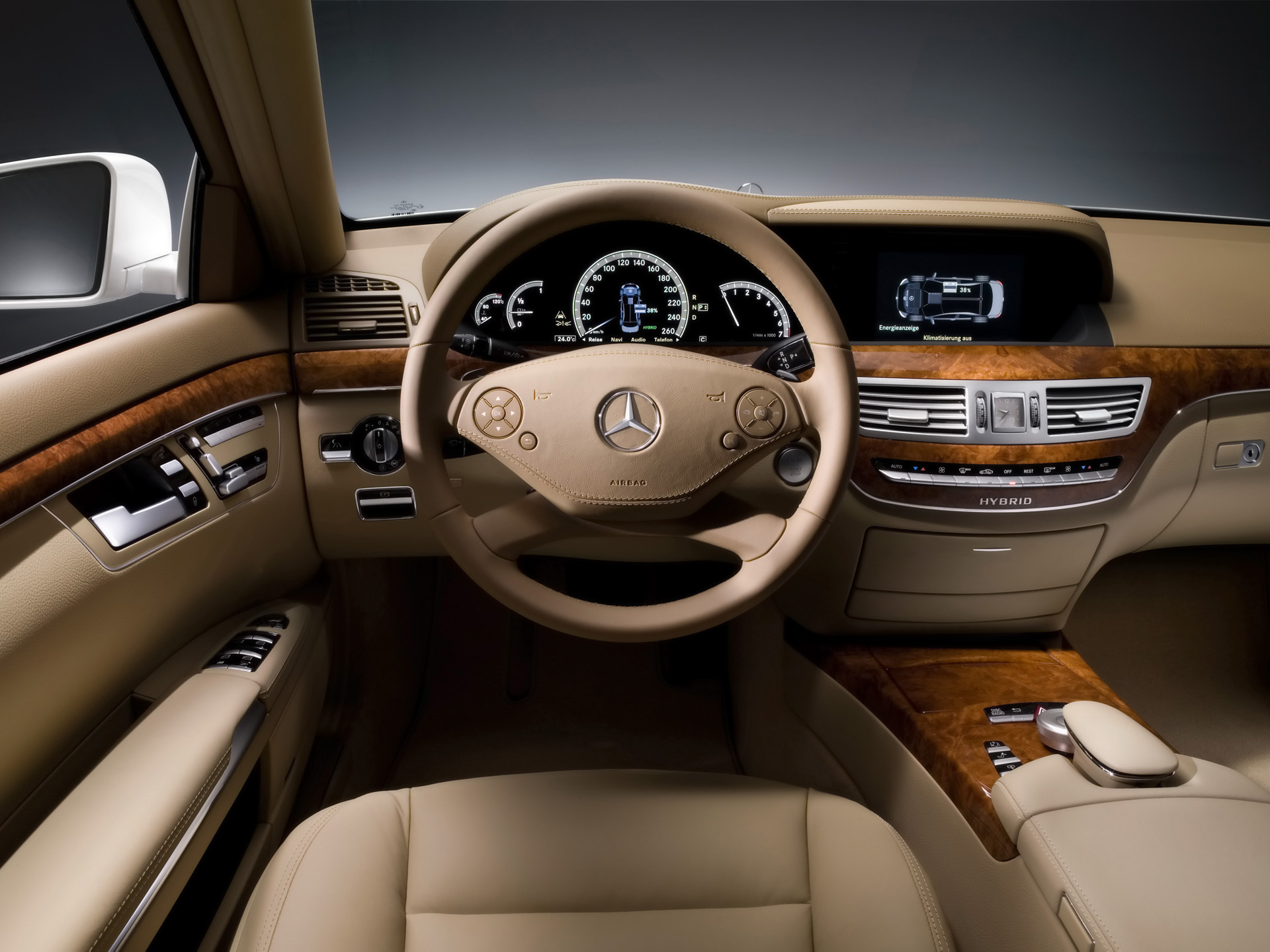 Mercedes Benz S Class 400 Hybrid