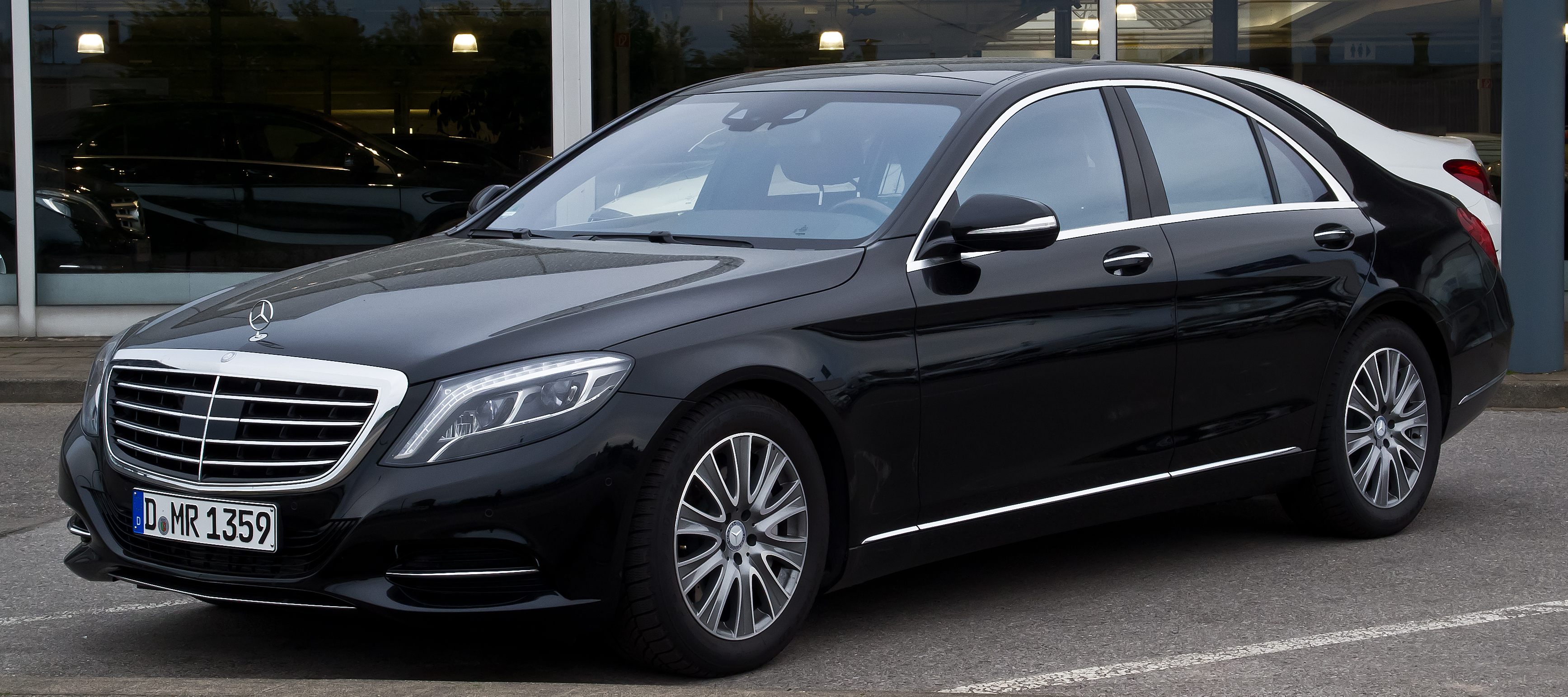 Mercedes Benz S Class 500