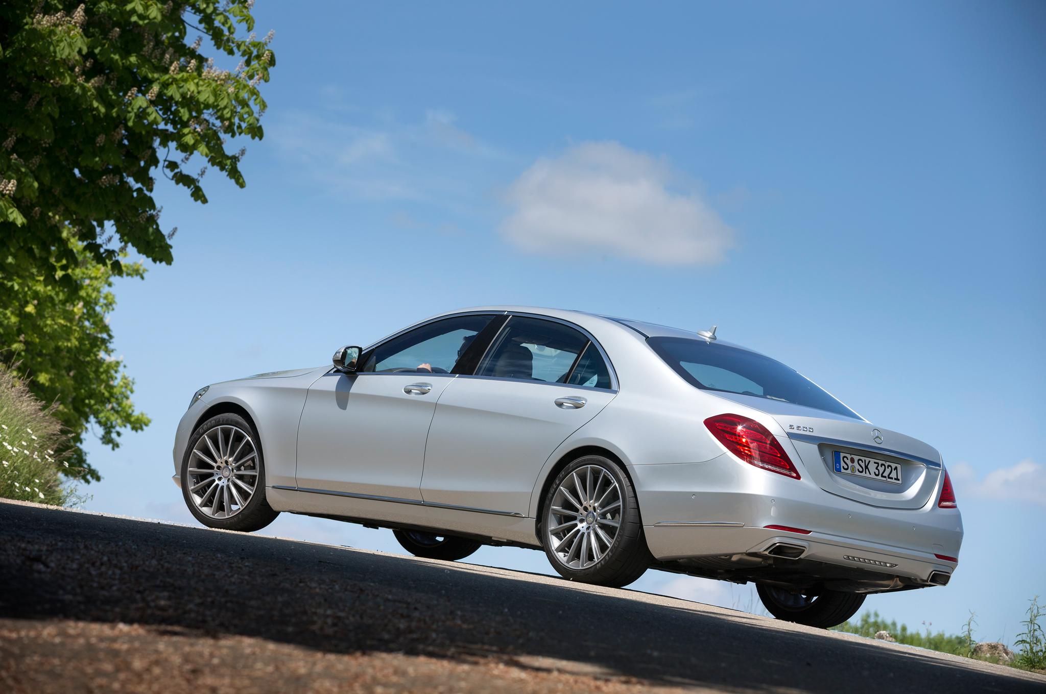Mercedes Benz S Class 550