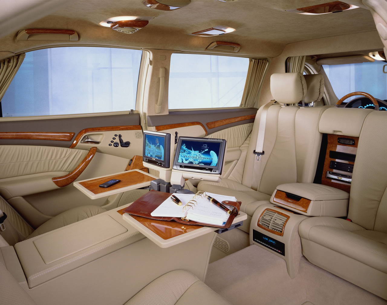Mercedes Benz S Class Pullman