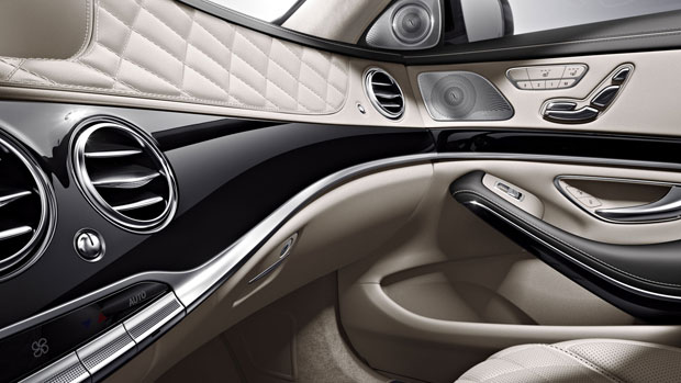 Mercedes Benz S Class S550 Sedan