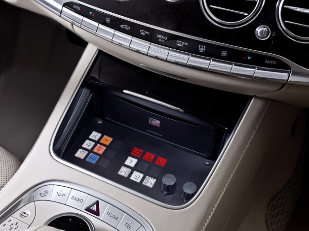 Mercedes Benz S Class S600 Guard