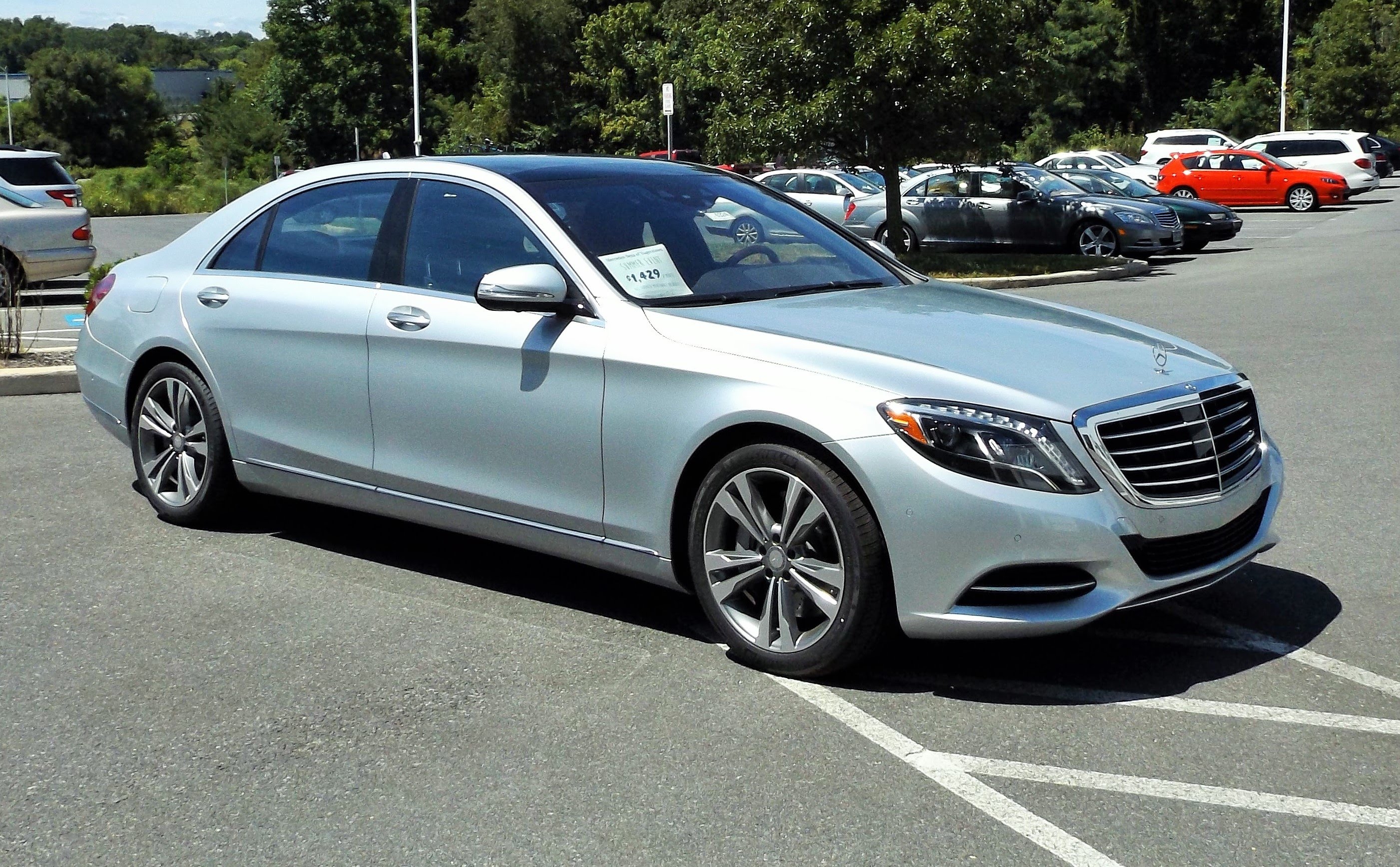 Mercedes Benz S Class V8
