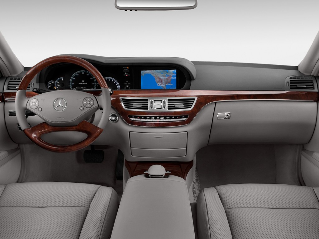 Mercedes Benz S Class V8