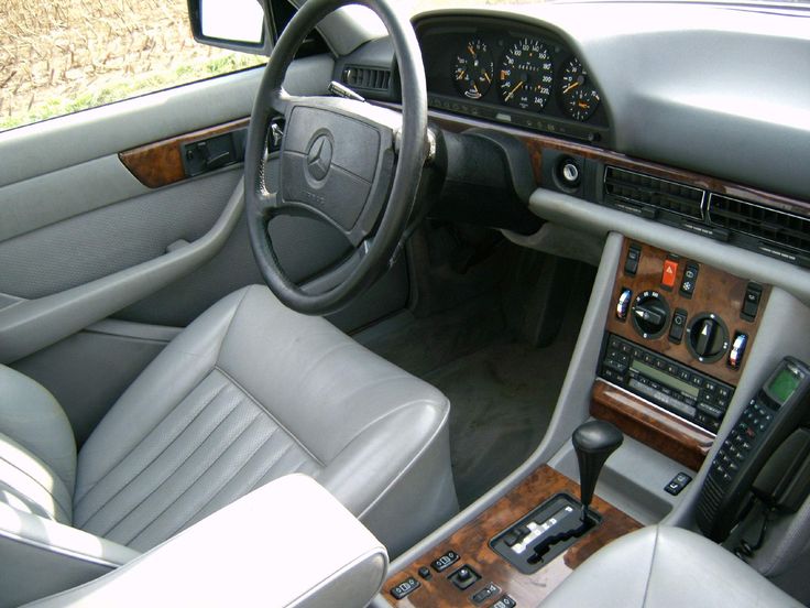 Mercedes Benz S Class W126