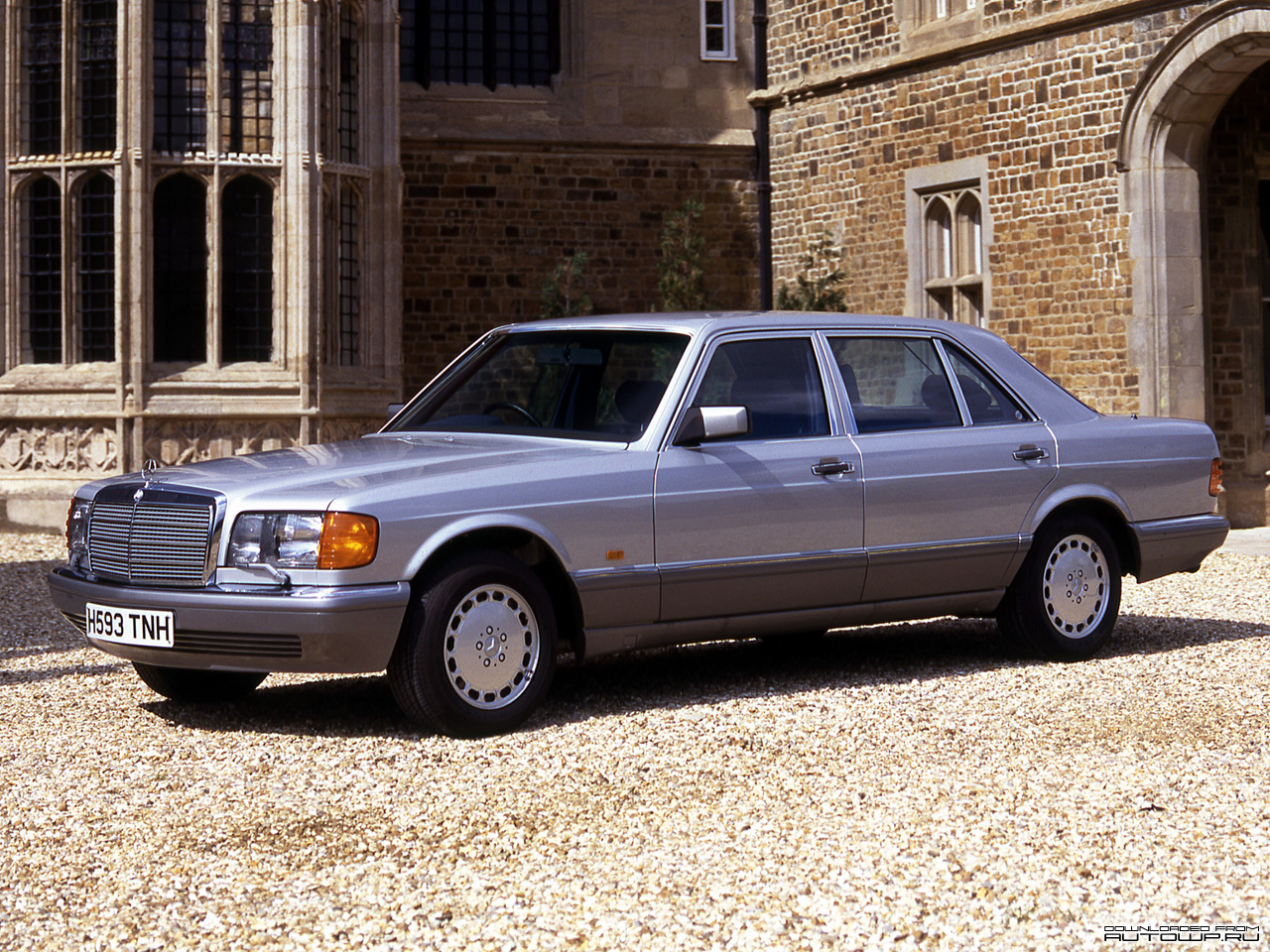 Mercedes Benz S Class W126