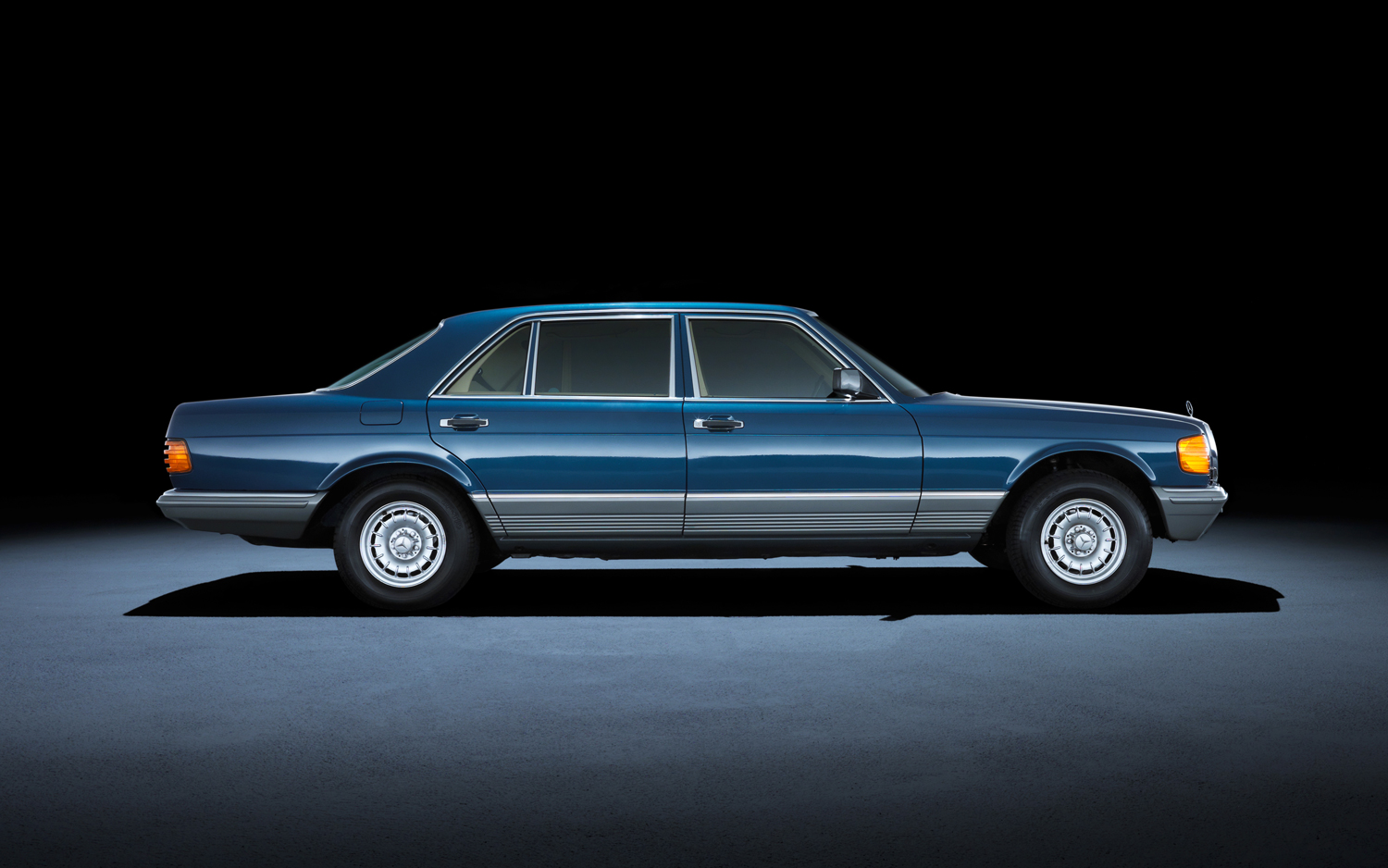 Mercedes Benz S Class W126