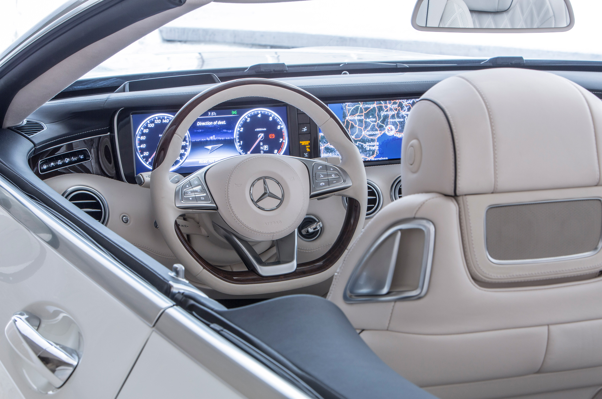 Mercedes Benz S550
