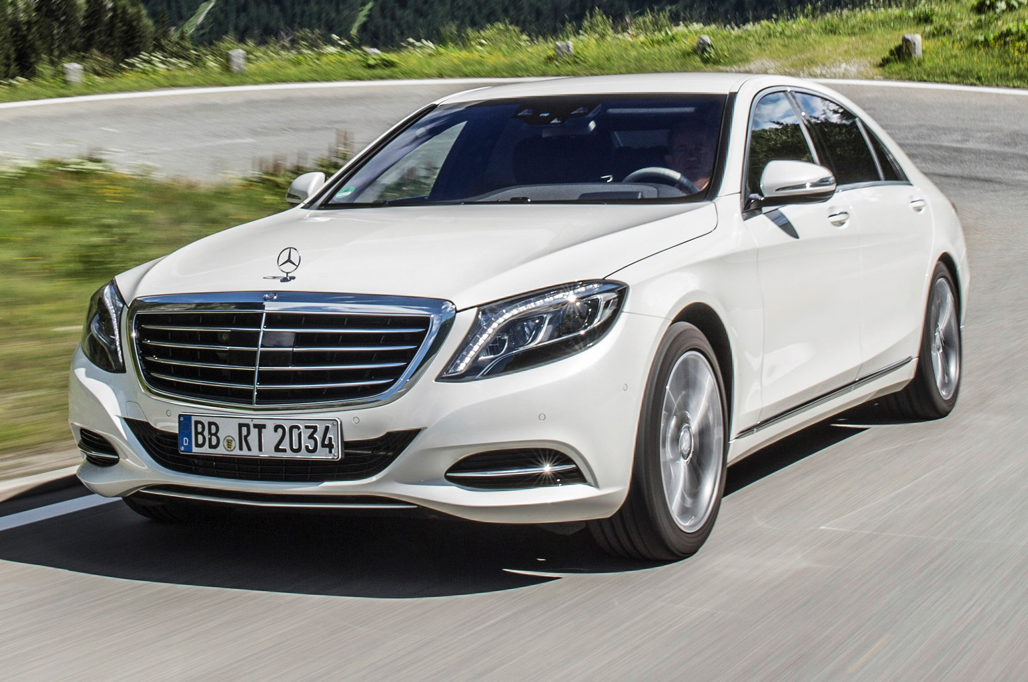Mercedes Benz S550 2015