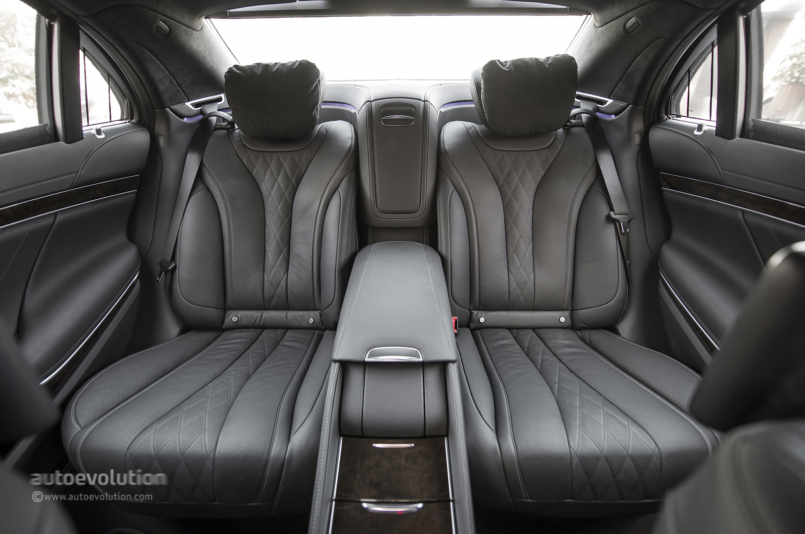 Mercedes Benz S550 Black