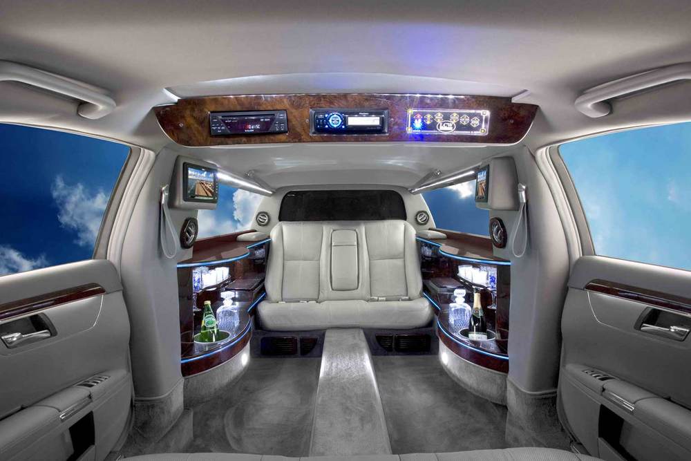 Mercedes Benz S550 Limousine