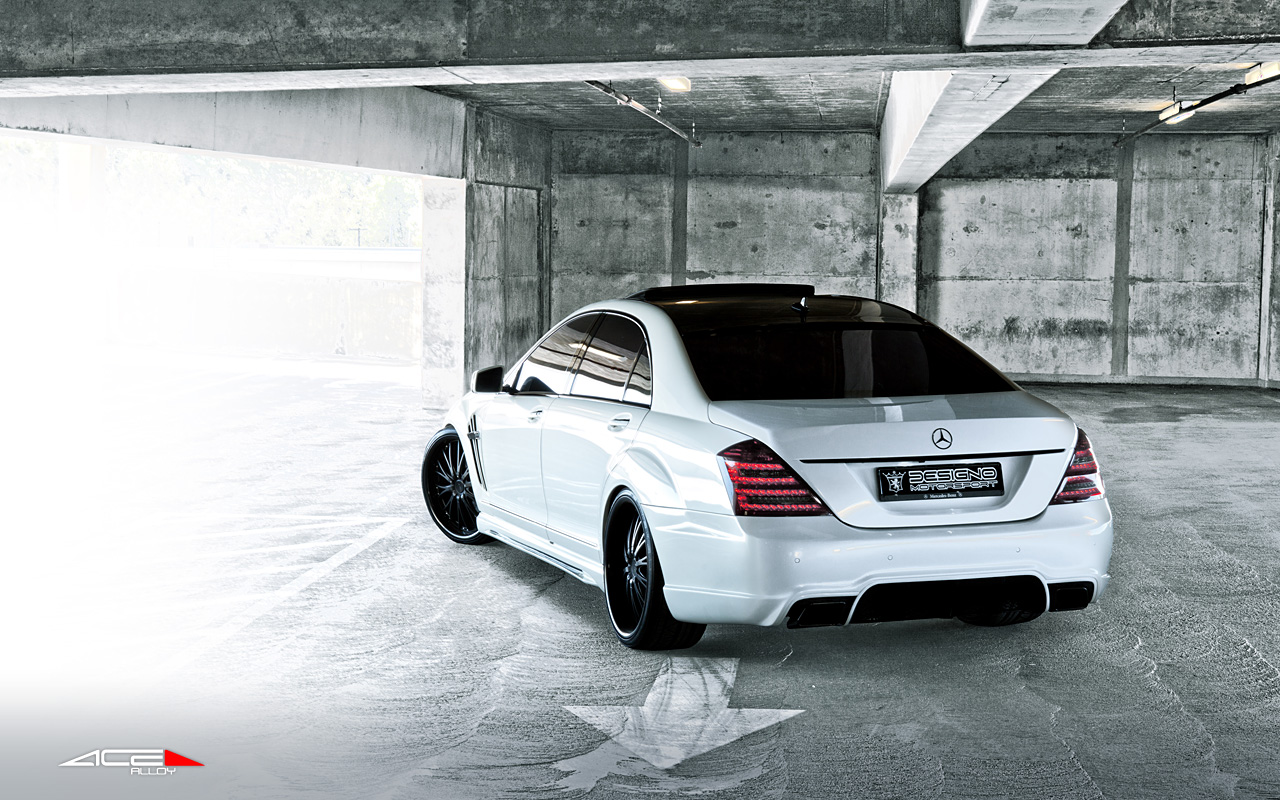 Mercedes Benz S550 Matte Black Mercedes Benz S550 Matte Black