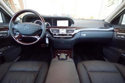 Mercedes Benz S550 Silver